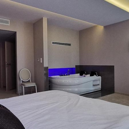 Hotel Sevilla Gold Leczeszyce 外观 照片